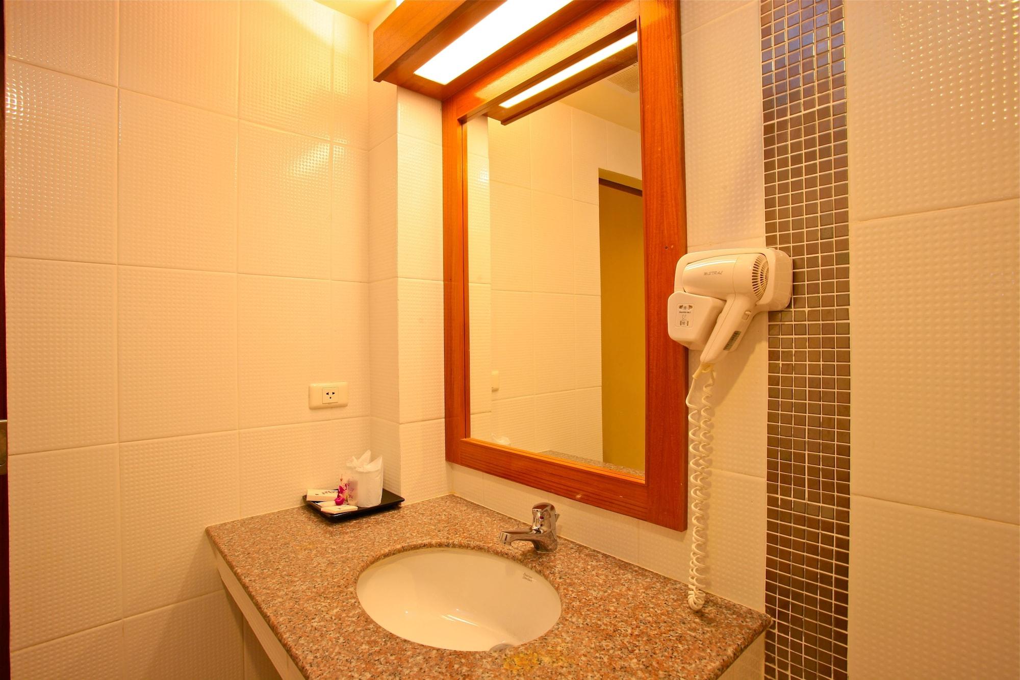 Orchid Garden Hotel Patong Экстерьер фото