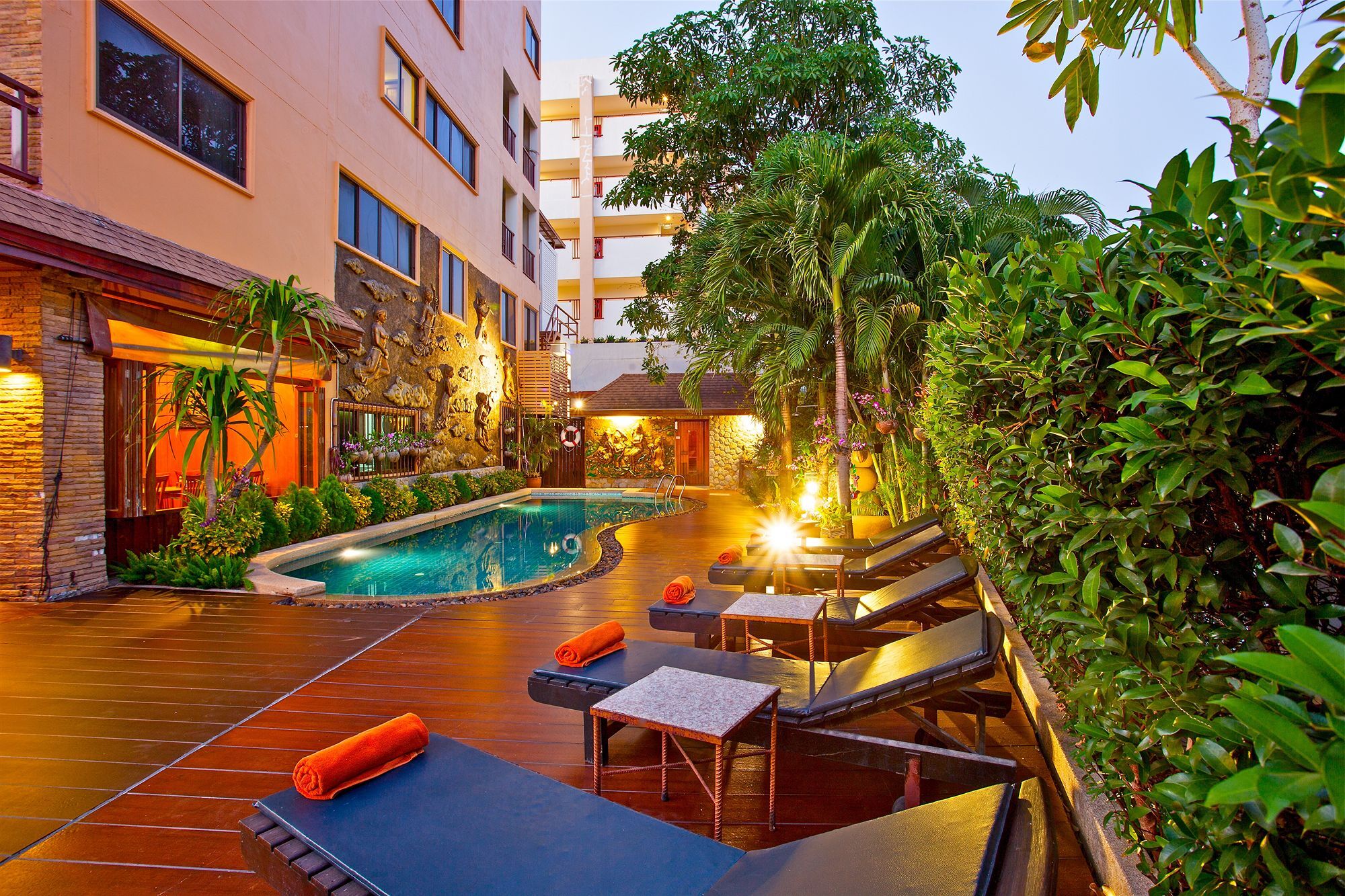 Orchid Garden Hotel Patong Экстерьер фото