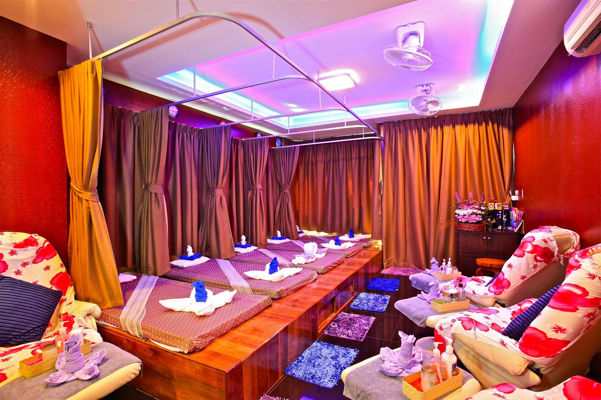 Orchid Garden Hotel Patong Экстерьер фото